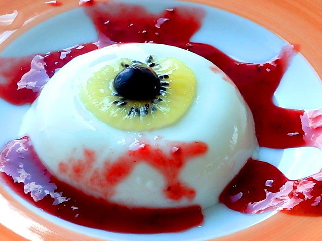 目玉パンナコッタ