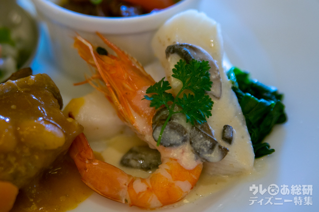 Tokyo Disney Resort 35th “Happiest Celebration! ”ランチブッフェ/ディナーブッフェ|東京ディズニーランドホテル「シャーウッドガーデン・レストラン」