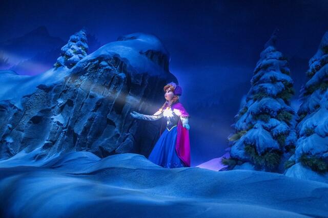 東京ディズニーシー「ファンタジースプリングス」内「アナとエルサのフローズンジャーニー」