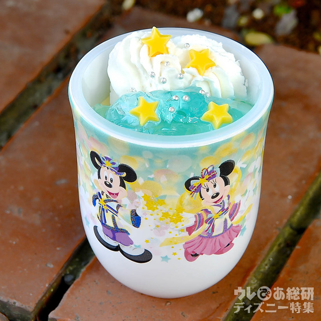 パイナップル＆ホワイトチョコレートムース、スーベニアカップ付き｜2017年「ディズニー七夕デイズ」スペシャルメニュー