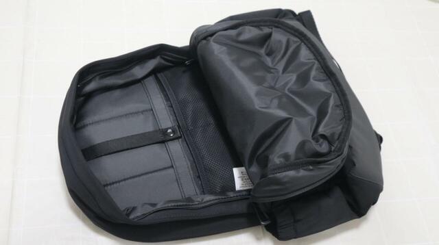 【adidas（アディダス） マストハブ バックパック】荷室は1つでガバッと開けられます。大きさは縦45×横30×マチ13cm