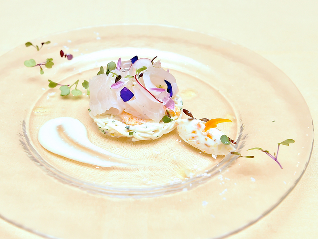 「エンパイア・グリル」エンパイアランチ オリジナルピン付き|ディズニーアンバサダーホテル 2016年「アナとエルサのフローズンファンタジー」