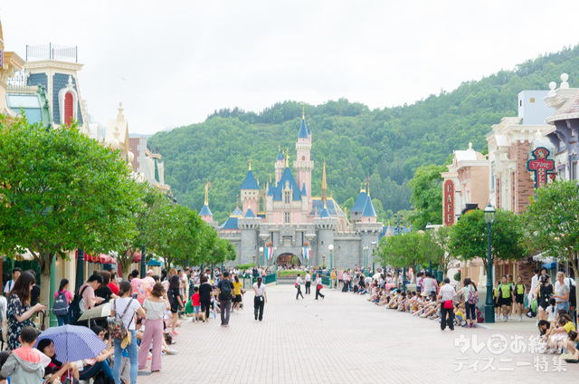 香港ディズニーランド・リゾートのメインストリートUSA