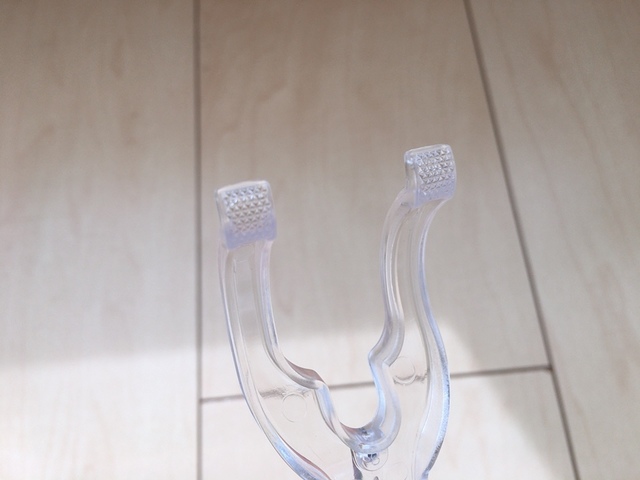 【カインズ ワイドＹ型ピンチ　６Ｐ】滑り止め付きで外れにくい