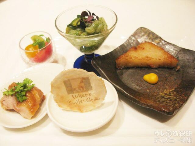 【“ダッフィー&フレンズのウェア・スマイル・グロウ” カントニーズランチ】