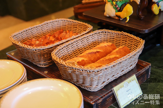 “ドナルドのホット・ジャングル・サマー”スペシャルメニュー｜ブッフェレストラン「シャーウッドガーデン・レストラン」