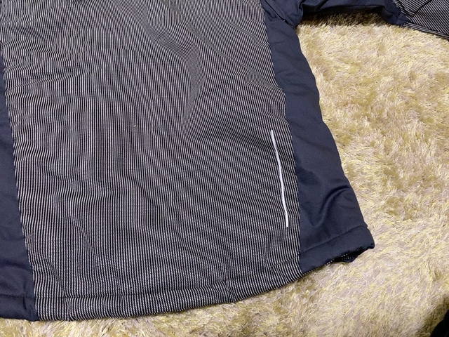 【ワークマン DIAMAGIC DIRECT(R)GRAMITECH(ディアマジック ダイレクトグラミテック)綿防風防寒2WAYジャケット】背中にも反射材が