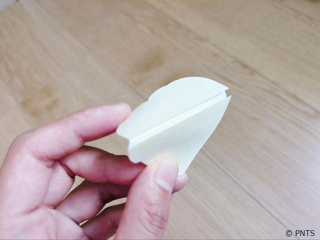 【ジョイフル×スヌーピー ステッカー】それぞれのステッカーには中央に切り込みがあり、はがしやすい