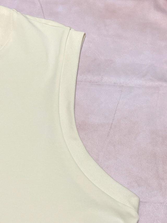 【UNIQLO（ユニクロ）】エアリズムコットンオーバーサイズT（ノースリーブ）／税込1,990円