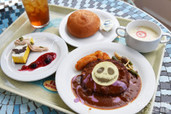 【TDL】レアと定番どっちにする?! 今年のジャック・スケリントンメニューは一味違う