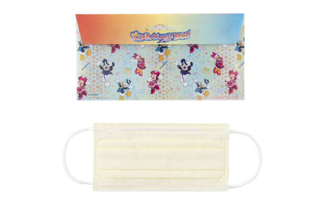 マスクケース＆マスク¥950｜サイズ：(マスクケース)縦約11×横約22cm(不織布マスク)約9×約17.5cm、3枚入り｜東京ディズニーランド「クラブマウスビート」グッズ
