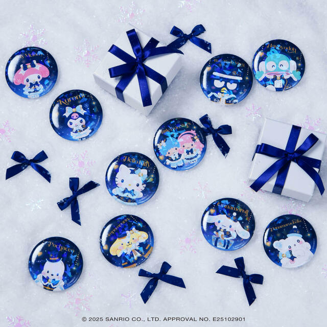 F賞：缶バッジSET｜Happyくじ「Sanrio characters Holiday Collection」