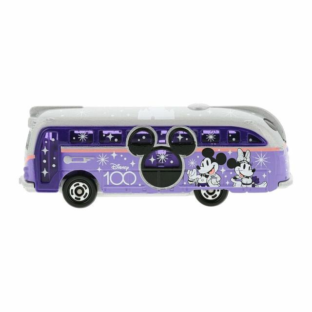 ディズニー・ビークル・コレクション〈トミカ〉 1,500円｜サイズ：縦約8×横約2×高さ約3cm｜東京ディズニーリゾート「ディズニー100」グッズ｜販売店舗：東京ディズニーランド「ギャグファクトリー/ファイブ・アンド・ダイム」、東京ディズニーシー「エンポーリオ」｜発売日：2023年2月2日（木）