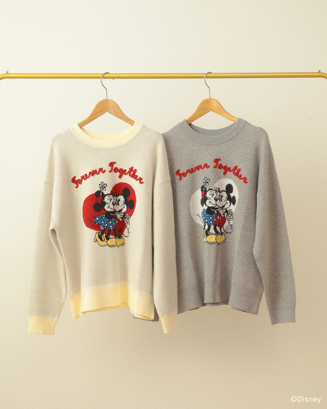 ジャガードニットプルオーバー ￥6,990｜Green Parks ディズニーコレクション「ミッキー＆フレンズ」
