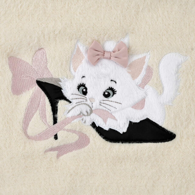 マリー おしゃれキャット 長袖セーター ホワイト ARISTOCATS 55TH 9,000円