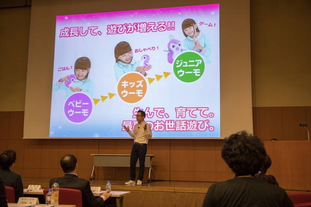 各メーカーとも、大賞を狙って趣向を凝らしたプレゼンが続く