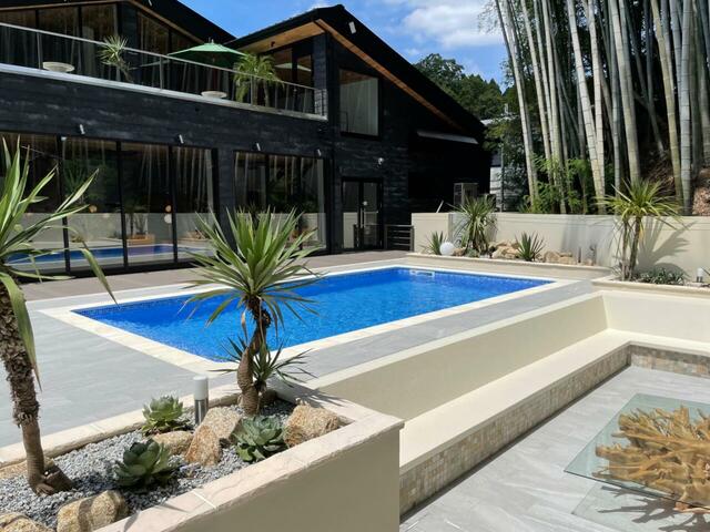 「BABYFACE SKY TERRACE MAINSTORE奈良店（本店）」【時間無制限で優雅な春のティータイム♪宇治抹茶と苺がメインの「抹茶アフタヌーンティー」新登場】