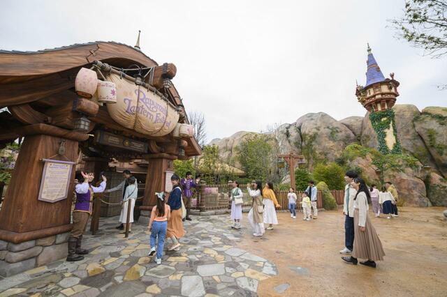 東京ディズニーシー「ファンタジースプリングス」内「ラプンツェルのランタンフェスティバル」