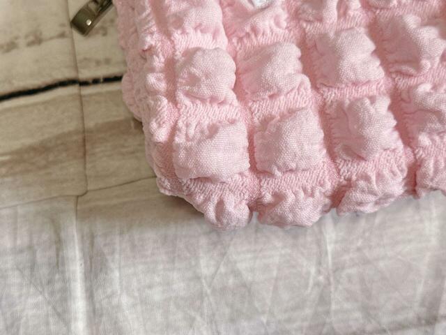 素材はポリエステル