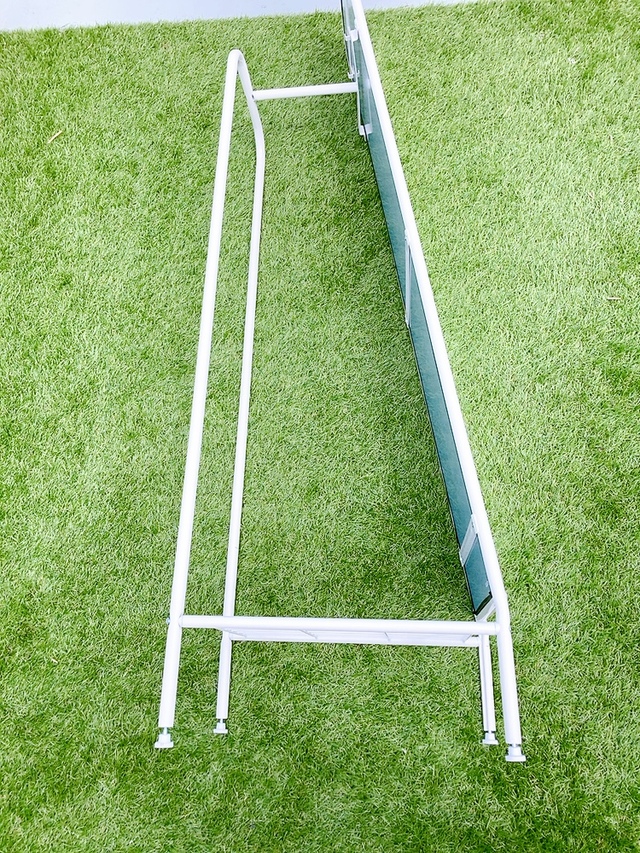 【ニトリ ハンガー付きスタンドミラー ストレージ2】後脚をつけて完成