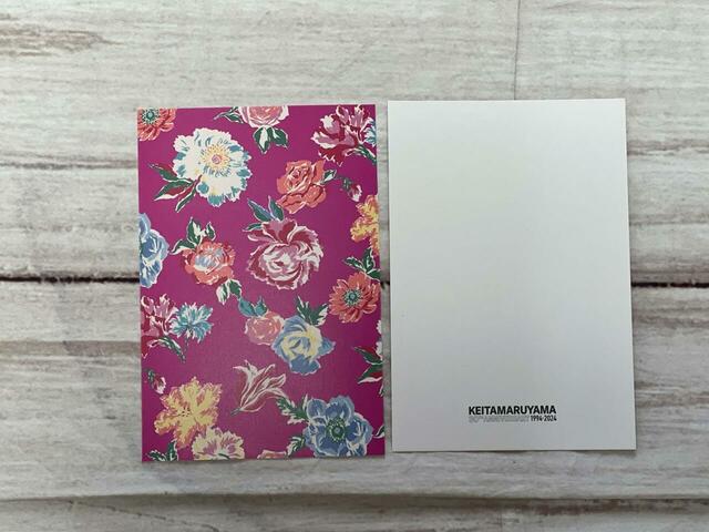裏面には「KEITAMARUYAMA」のロゴ入り