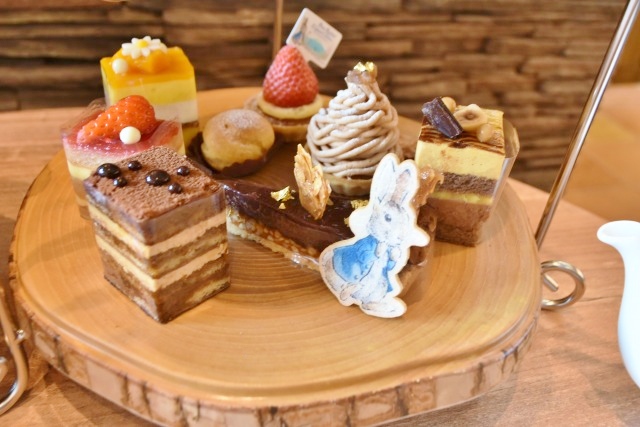 アフタヌーンティーセットの下段