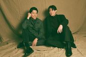 鈴木亮平＆宮沢氷魚　撮影：友野雄