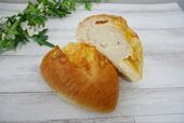 【タカキベーカリー チーズブレッド】温めるとチーズの風味がアップ