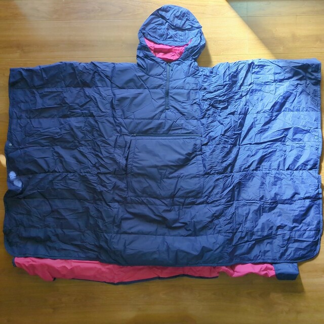 【ワークマン レディースディアテックスマルチウォームポンチョ】大ぶりのポンチョ