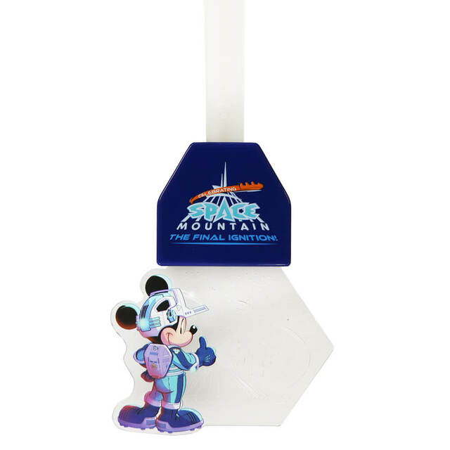 光るおもちゃ 2,600円｜スペシャルイベント「セレブレーティング・スペース・マウンテン：ザ・ファイナルイグニッション！」｜販売店舗：東京ディズニーランド「プラネットM」