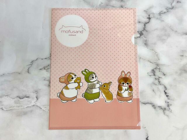 【Seria（セリア）】ピンクはLINEスタンプでも人気な「にゃんぱんつ！」の絵柄です