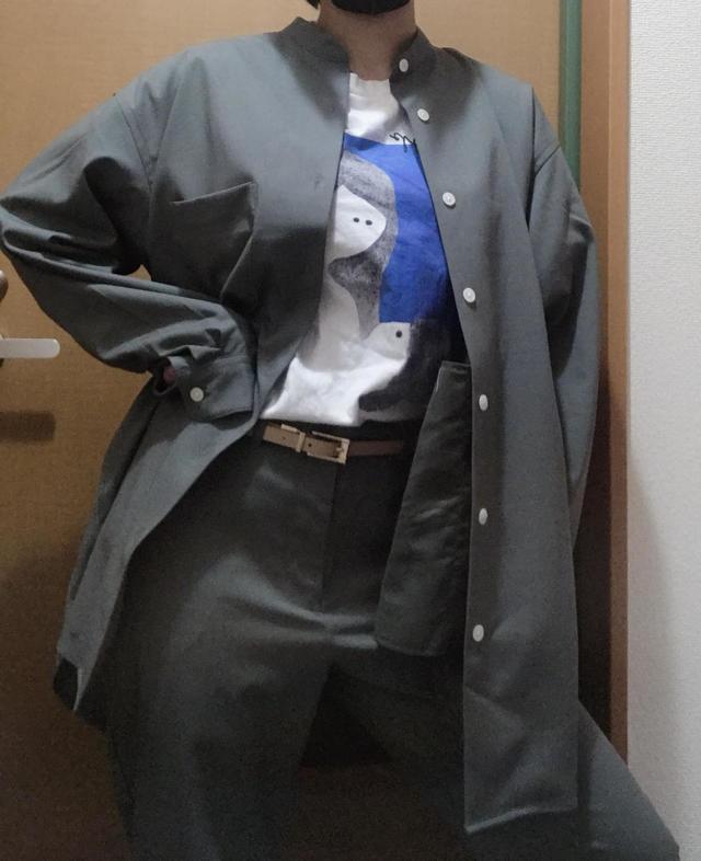 【GU「オーバーサイズバンドカラーシャツ」「イージーアンクルパンツ」】メンズライクなファッションに仕上がります