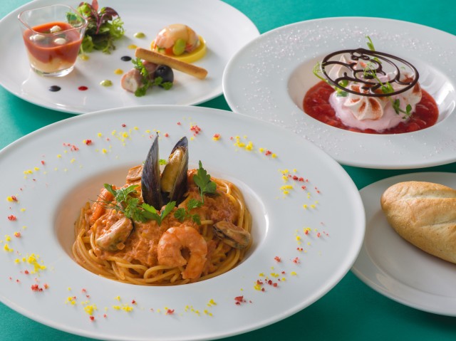 スペシャルセット｜イーストサイド・カフェ（東京ディズニーランド）