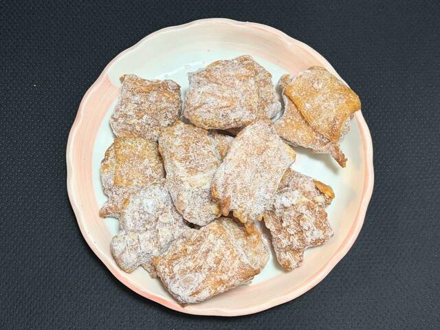 【ドン・キホーテ 冷凍てりやきチキンステーキ】12枚入りのパッケージです