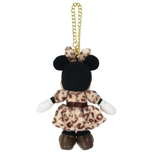 ぬいぐるみチャーム 2,200円｜東京ディズニーリゾート ふわふわファッショングッズ｜販売店舗：東京ディズニーランド「グランドエンポーリアム」、東京ディズニーシー「タワー・オブ・テラー・メモラビリア」｜発売日：2025年10月16日（木）