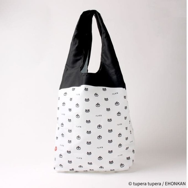 【名作絵本のクッキー缶セレクション by Cake.jp】『パンダ銭湯』エコバッグ　2,200円／柄はドットではなく、全部パンダです！