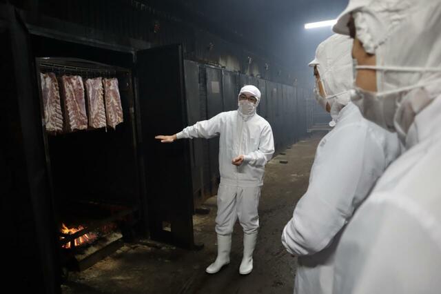 「江別市元野幌 株式会社トンデンファーム（ベーコンほか）」＜期間：2025年12月20日～2026年2月28日＞【紅ズワイ蟹やお寿司、ラムステーキも！北海道の美食を味わう東京ドームホテル「北海道フェア2025 第2弾」開催！】