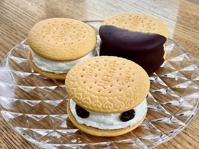 【銀座ベーカリー】新食感の「カステラビスケットサンド」が大人気。食べる価値があると思います