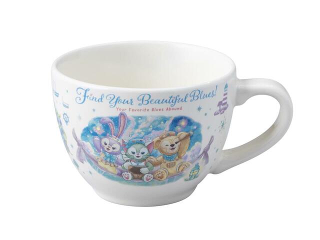 紅茶パンナコッタ&ミルクムース、スーベニアカップ付き 1,450円|東京ディズニーシー「ダッフィー&フレンズのファインド・ユア・ビューティフル・ブルー!」フードスーベニア|発売日:2026年7月7日(火)