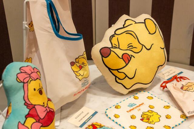 「くまのプーさん」FUNNY & HUNNY OH MY CAFE