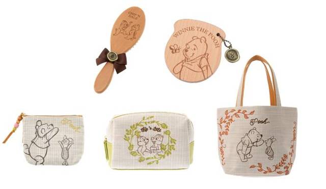 ブラシ　2,000円/ ミラー　1,800円/ ティッシュポーチ 1,400円/メイクポーチ 1,800円/トートバッグ 2,000円