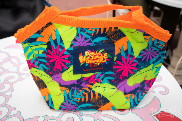 「ドナルドのホット・ジャングル・サマー」スーベニアランチケース