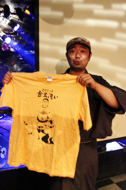 超カオスな対バン「坊主バンドvs.牧師ROCKS」の模様