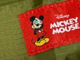 目隠しをしたミッキー♪遊び心のあるデザインがとってもキュート!