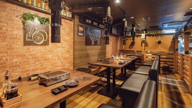 タンとレモンサワー 焼肉 べぶや 大崎店