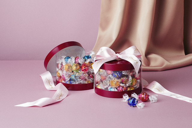 リンツ ポップアップストア「リンドール　ギフトボックス　50個入」　各5,500円