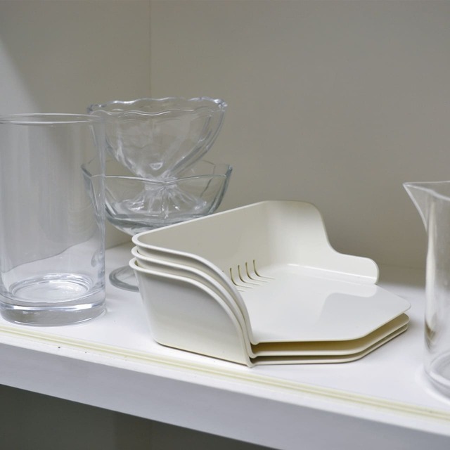 【まな板キャッチャー】重ねて収納できるので場所をとりません。