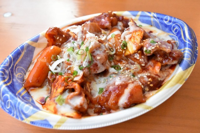 プングムのチーズタッカルビは去年の大人気!!