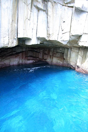 【『じゃらん』地底で出合える異世界絶景ランキング】9位:ガマの口【三重県】