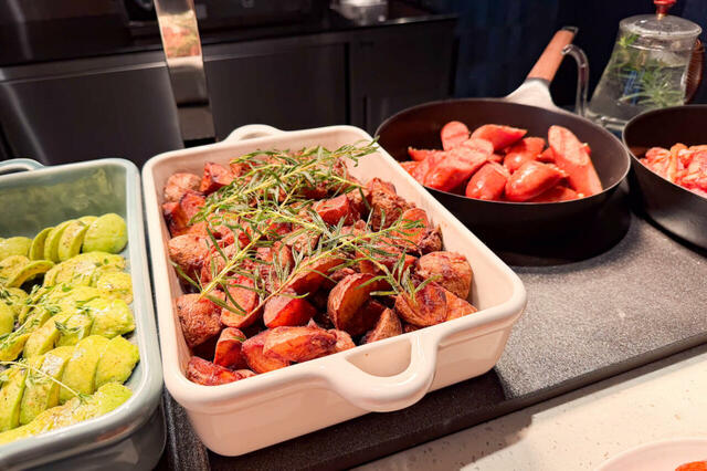 「OMO7 横浜」朝食ビュッフェのイメージ